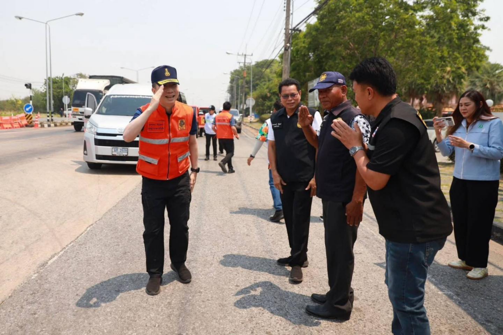"รองโอ๊ค" คุมเข้มสงกรานต์ขอนแก่น เจอเหตุซึ่งหน้าเร่งช่วยผู้ประสบภัยบ้านแฮด image 2026 04 11 173525100