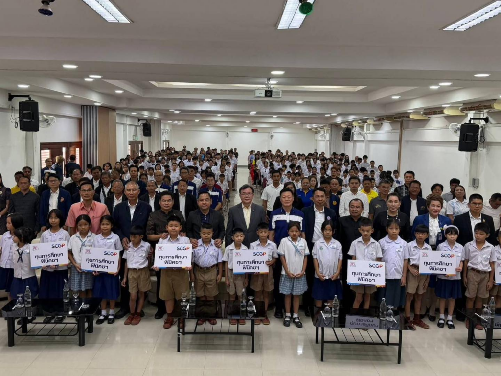 เปิดสถิติฟินิคซฯ มอบทุนปีที่ 25 ครอบคลุมพื้นที่ขอนแก่น พร้อมสนับสนุนทั้งทุนเรียนดีและทุนสอบแข่งขัน image 2026 05 16 161049344