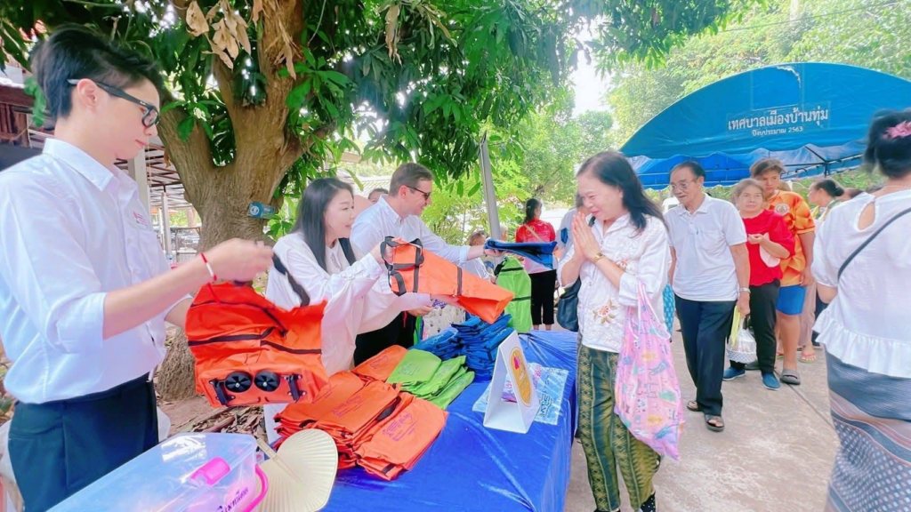 ร.ร."เมทนีดล" จัดโรงทานมหามงคล ถวายห้องกระจก "หลวงปู่ชุมพล" วัดป่าอภัยวัน image 2026 05 22 101639844